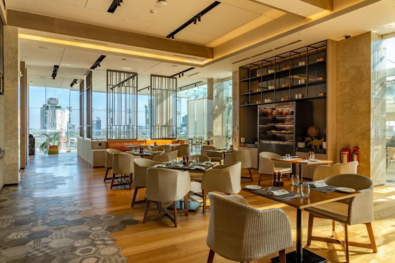 Courtyard By Marriott Colombo Hotel ภายนอก รูปภาพ