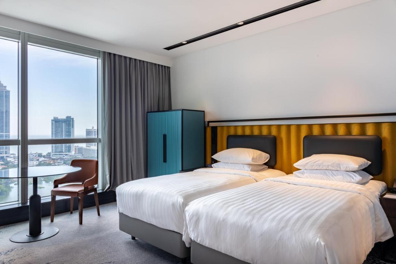 Courtyard By Marriott Colombo Hotel ภายนอก รูปภาพ