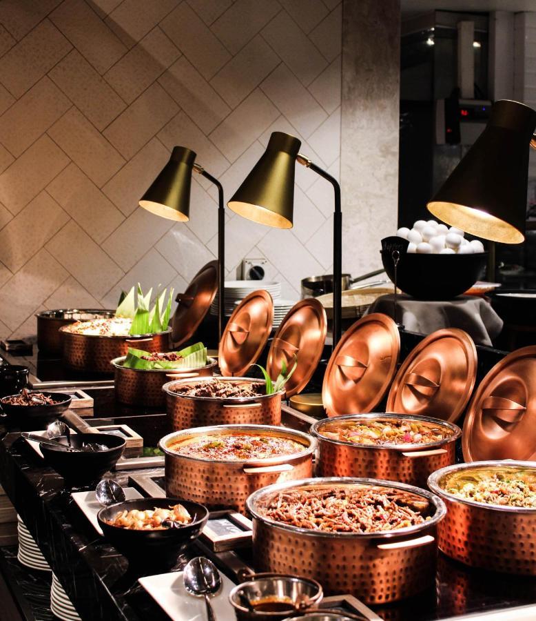 Courtyard By Marriott Colombo Hotel ภายนอก รูปภาพ