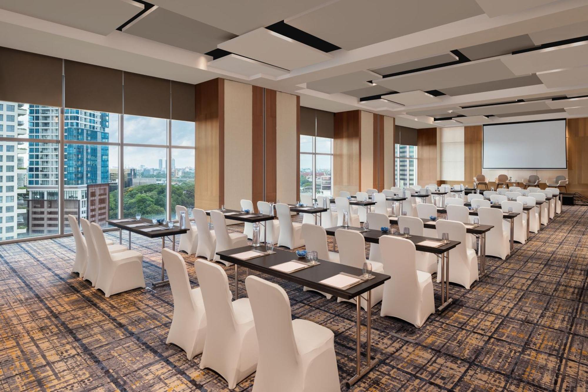 Courtyard By Marriott Colombo Hotel ภายนอก รูปภาพ