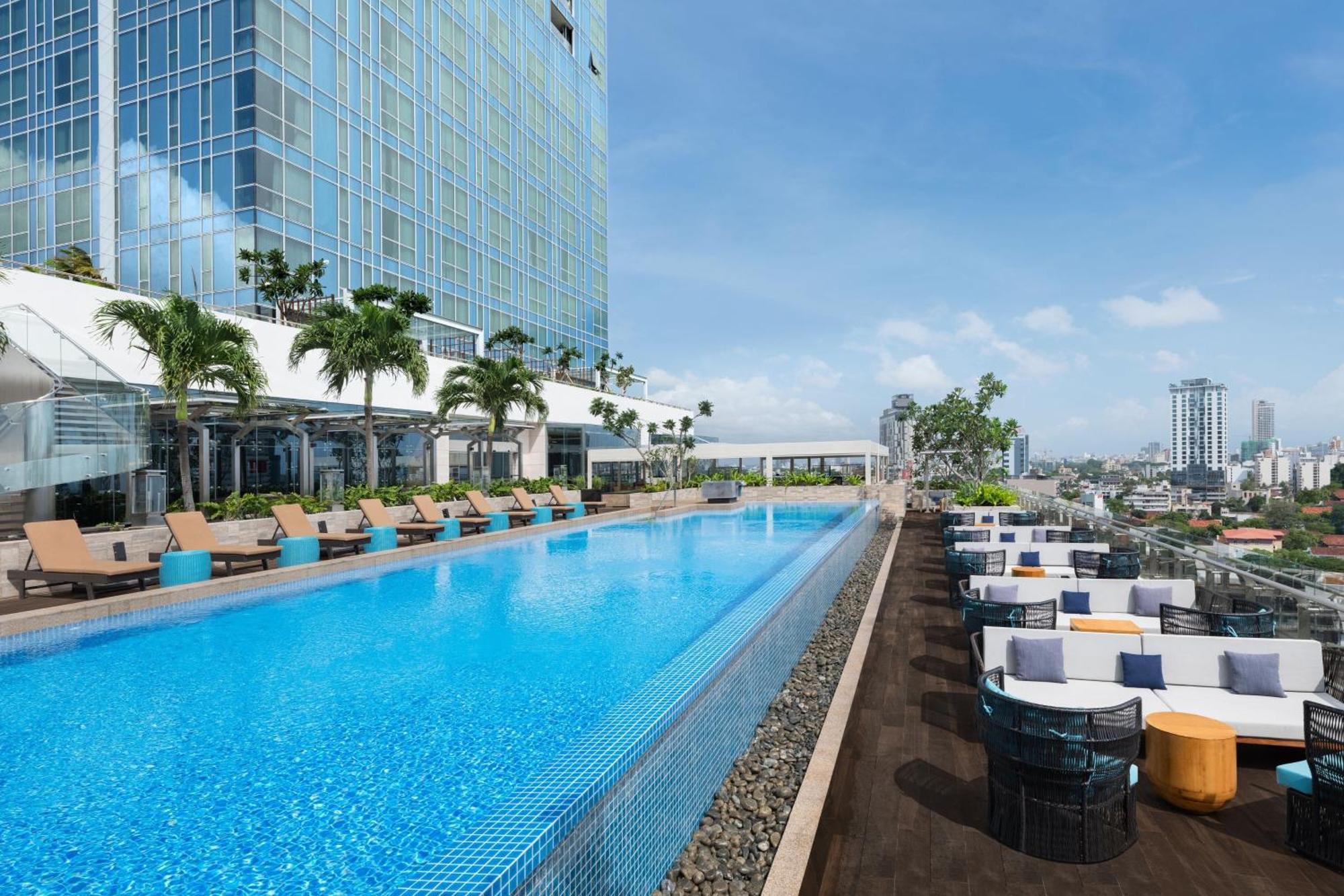 Courtyard By Marriott Colombo Hotel ภายนอก รูปภาพ